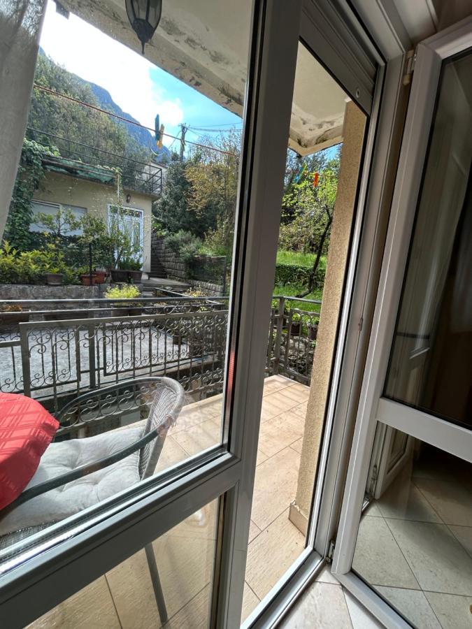 Studio On The Coast, With A View Of The Sunrise,Free We-Fi Kotor Exteriör bild