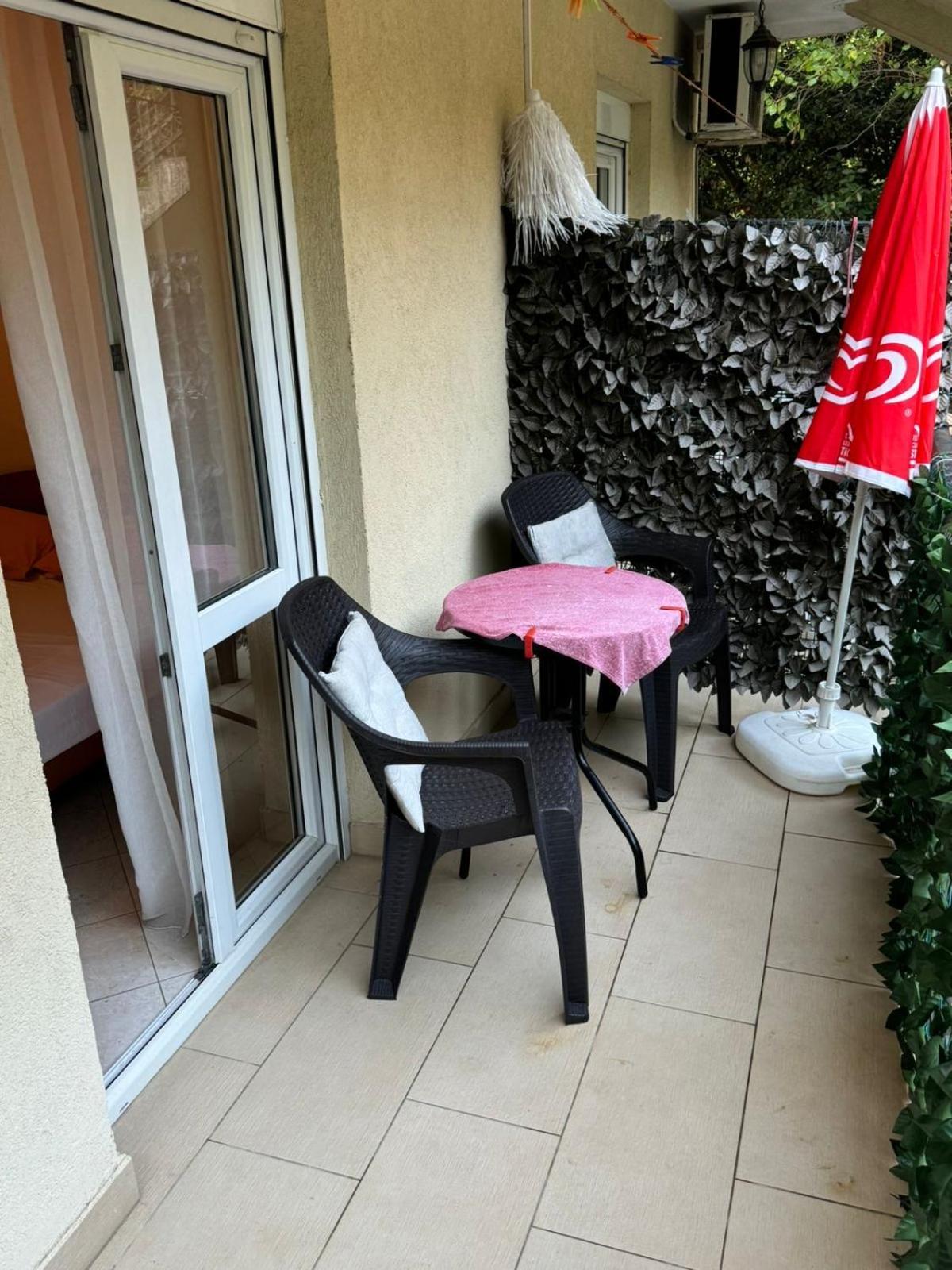 Studio On The Coast, With A View Of The Sunrise,Free We-Fi Kotor Exteriör bild
